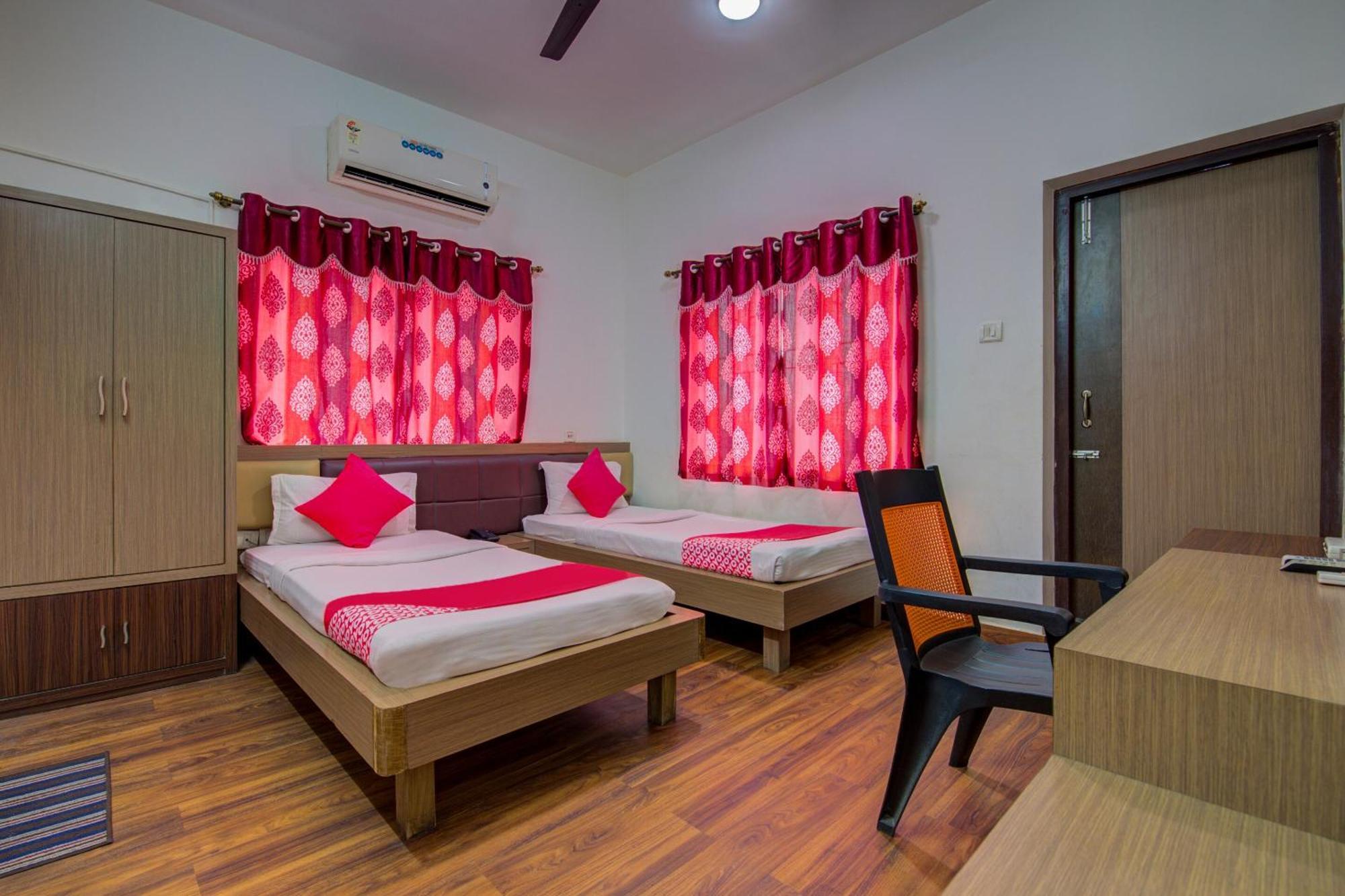 Oyo Flagship 1805 Hotel Star Delight Panchuria Eksteriør bilde