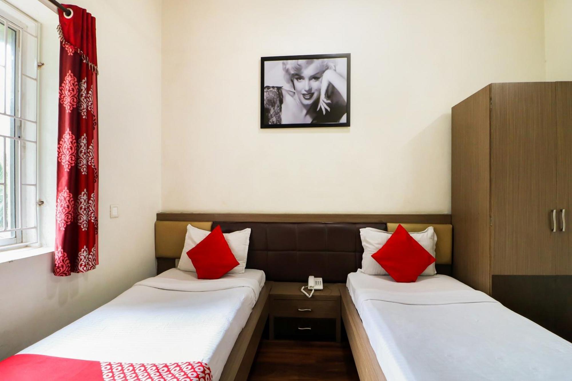Oyo Flagship 1805 Hotel Star Delight Panchuria Eksteriør bilde